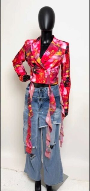 Ruffle-Train Cropped Blazer